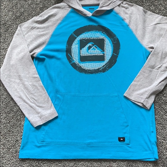 Quicksilver size 14-16 long sleeve top - Picture 3 of 3